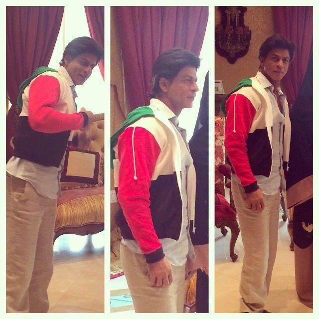 SHAHRUKH KHAN VIRAL PHOTO
